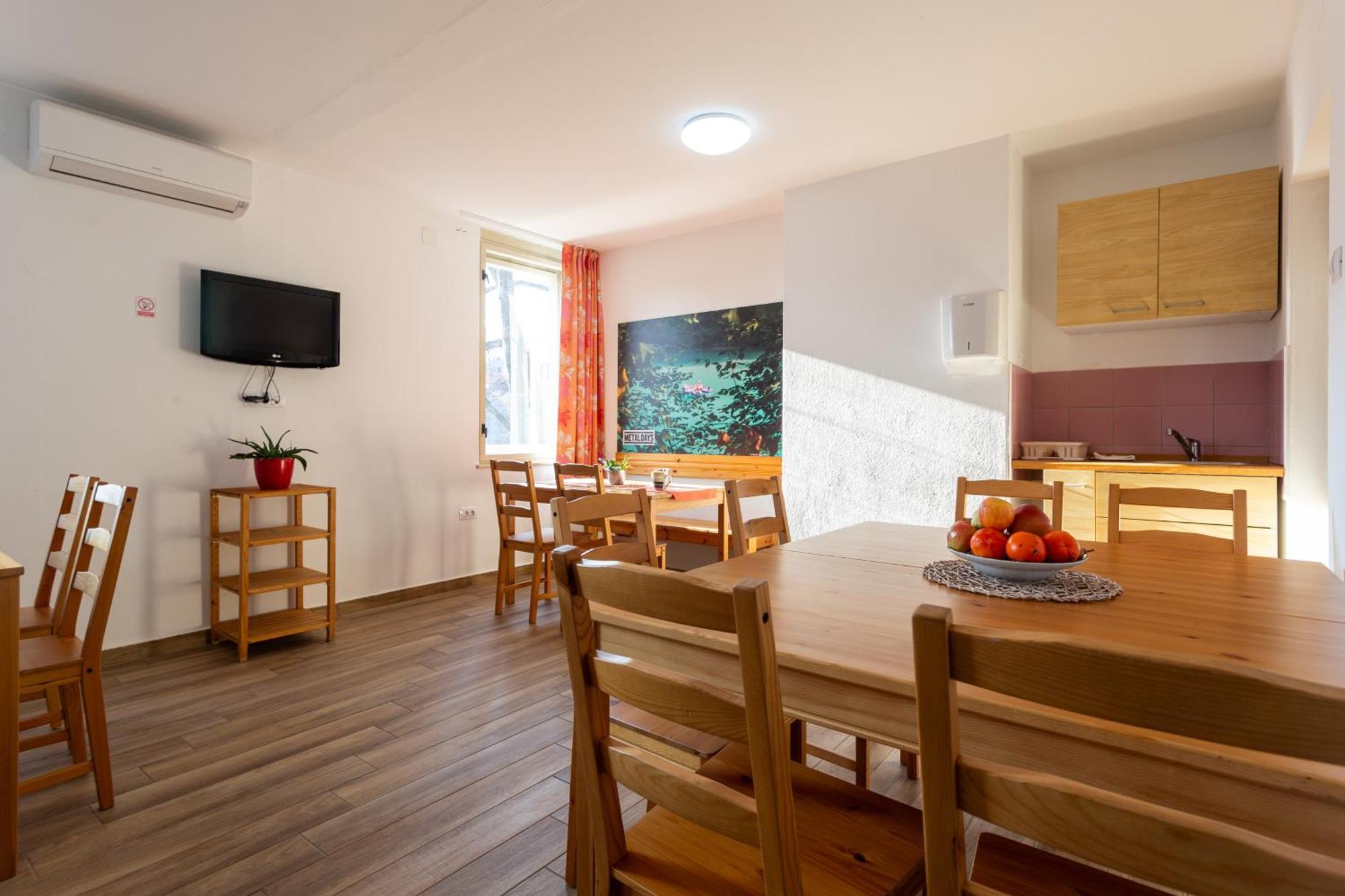 Yapka Rooms Толмин Экстерьер фото